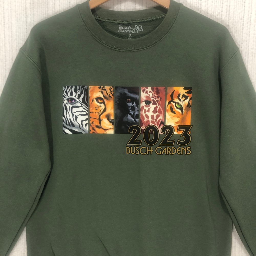 Busch Gardens 2023 Animal Graphic Sweatshirt Green Small Wildlife Souvenir Crew
